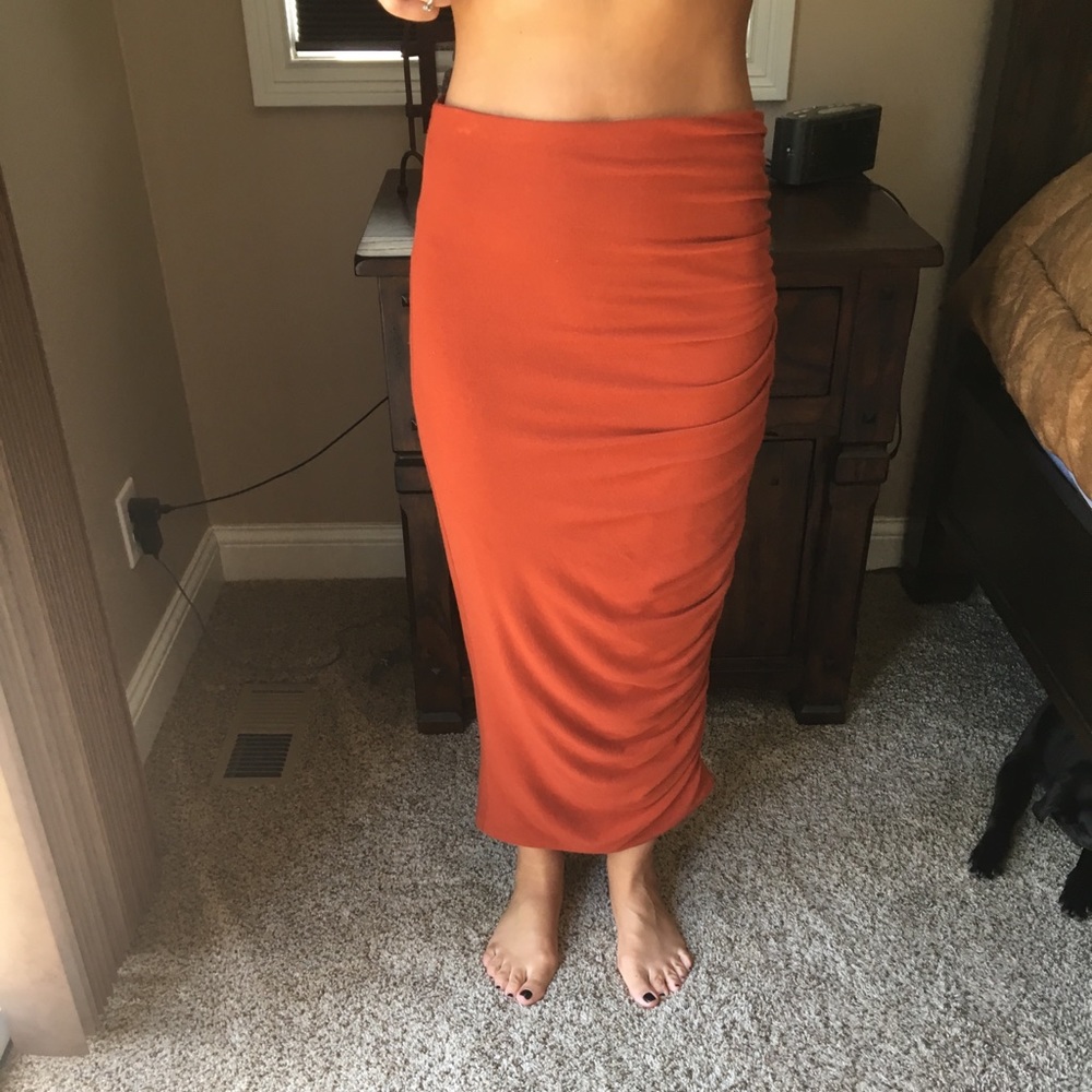 Alice and Olivia skirt